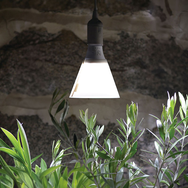 Växtbelysning LED-lampa E27 med skärm