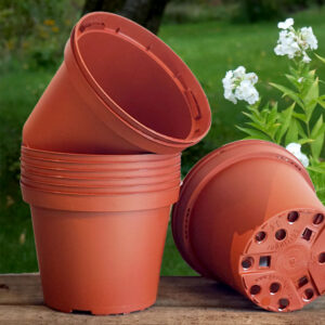 Plastkruka rund 12 cm, terrakotta 10-pack