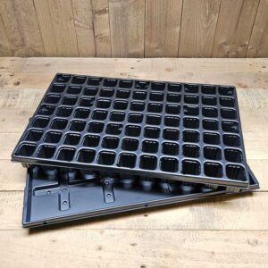 Pluggbrätte 77 celler + bevattningsbricka